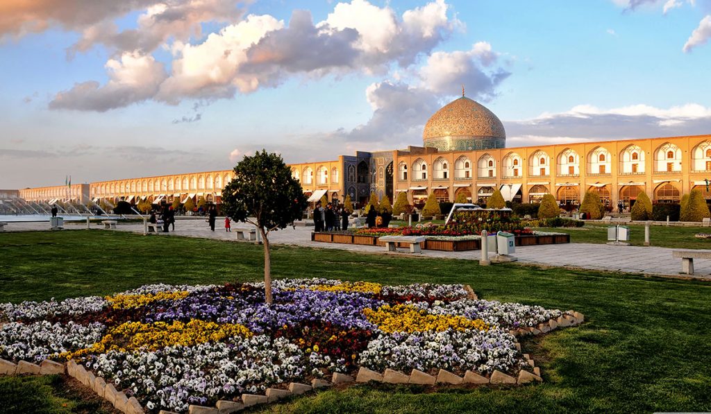 Naghshe Jahan Square - Iran Travel Booking - Best of Isfahan