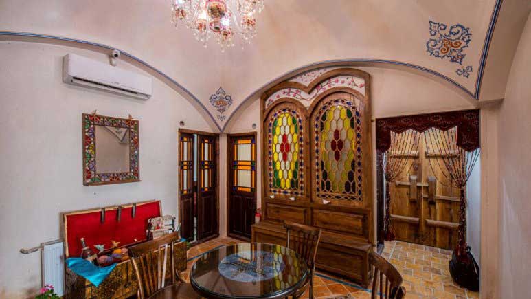 Saraye Malek Hotel Kashan - Bokking Hotel in Kashan by IranTravelBooking