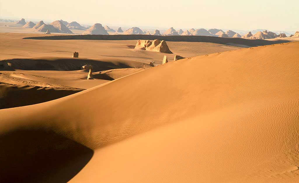 Lut Desert - Iran Travel Booking